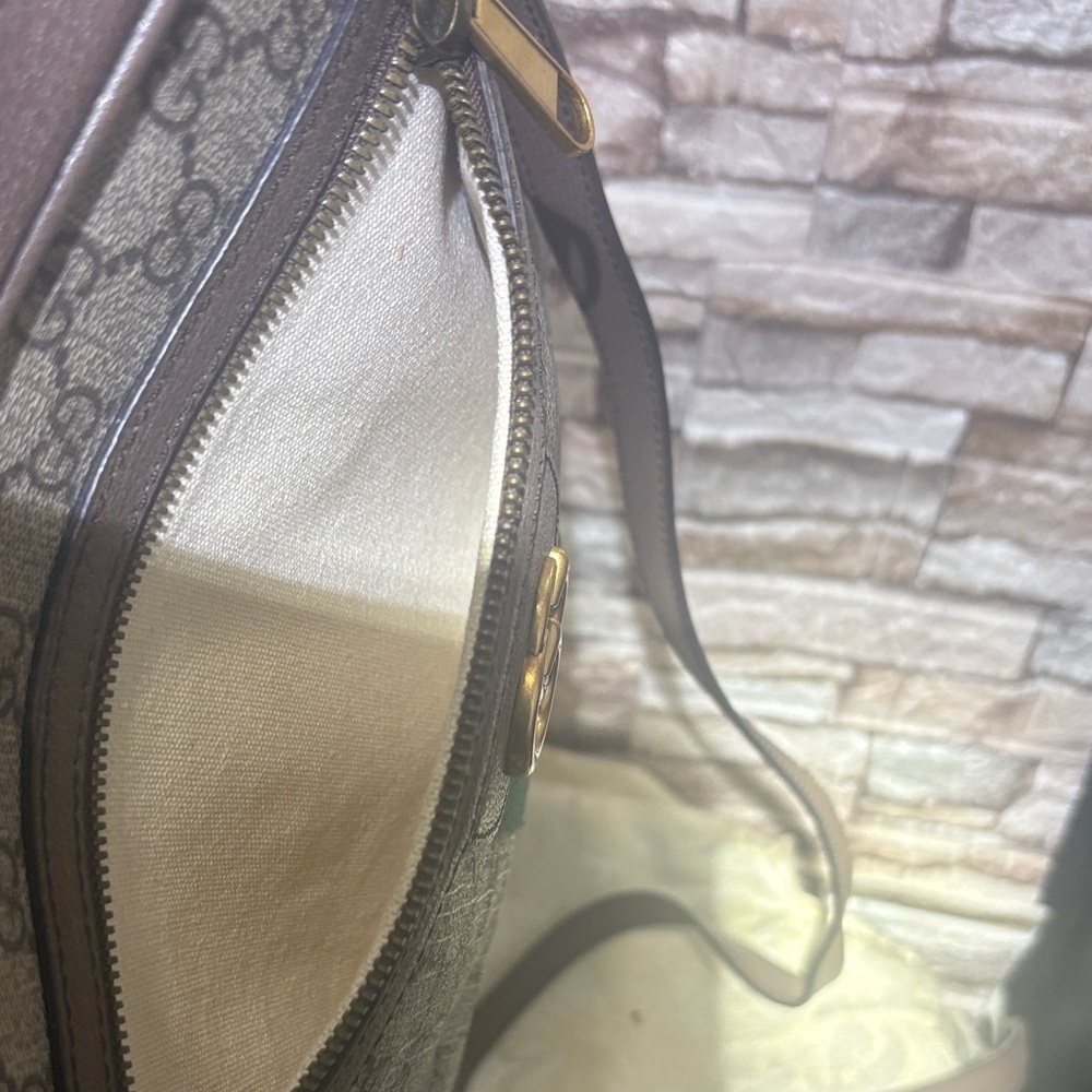 Gucci Beige/Brown GG Supreme Messenger Bag with Red/Green Stripe - Picture 7 of 7